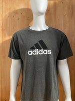 ADIDAS Graphic Print The Go To Tee Adult T-Shirt Tee Shirt XL Xtra Extra Large Dark Gray Shirt 2011