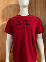 NIKE "QUITTING IS UNACCEPTABLE" REGULAR FIT Graphic Print Adult XL Extra Large Xtra Large Red T-Shirt Tee Shirt