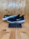 NIKE FLEX RUNNER Youth Size 6.5Y Running Shoes Sneakers Black & White AT4662-001