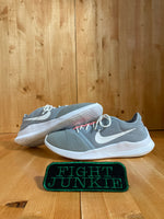 NIKE VTR RN Women's Size 9.5 Shoes Sneakers Gray & White AT4345-005