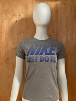 NIKE "JUST DO IT" ATHLETIC CUT Graphic Print The Nike Tee Kids Youth M Medium MD Gray Unisex T-Shirt Tee Shirt