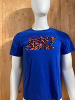 NIKE THE NIKE TEE ATHLETIC CUT Graphic Print Adult T-Shirt Tee Shirt M Medium MD Blue Shirt