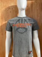 NIKE "OKLAHOMA STATE COWBOYS" STANDARD FIT Graphic Print Adult T-Shirt Tee Shirt S SM Small Gray Shirt