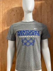 NIKE "KENTUCKY WILDCATS BASKETBALL" JUST DO IT Graphic Print Adult T-Shirt Tee Shirt S SM Small Gray Shirt