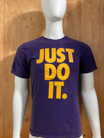 NIKE "JUST DO IT" REGULAR FIT Graphic Print Adult T-Shirt Tee Shirt S SM Small Purple Shirt